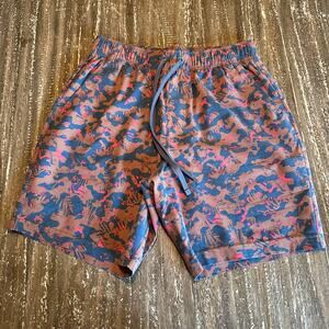 Prana Hybrid Shorts Men’s Camo Tan Grey Red Elastic Waist Drawstring, Medium